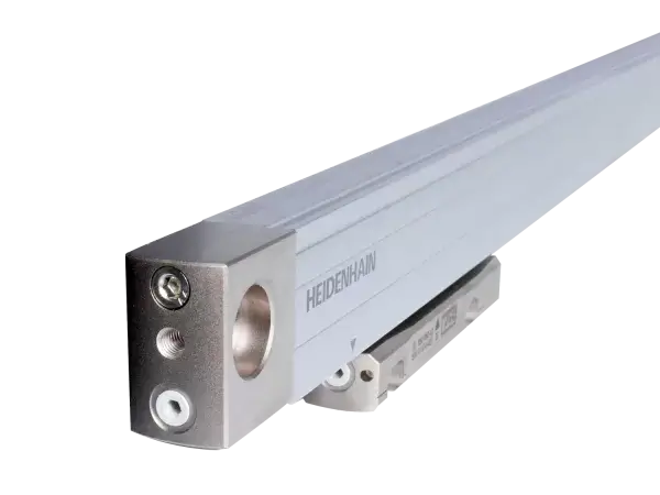 LC415 The narrow extrusion of an LC 400 enclosed linear encoder with a compact readhead.