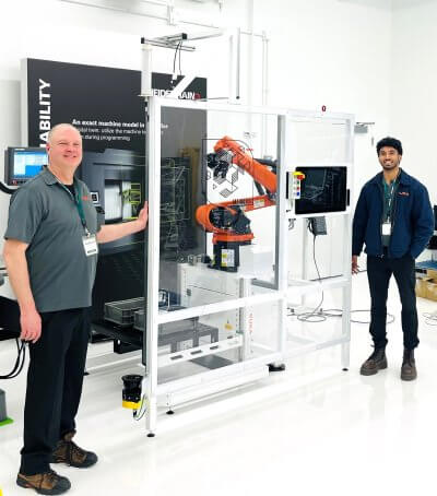 Robotic Motion is managed with the familiar Heidenhain control environment.